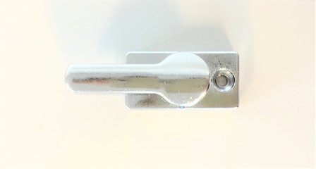 Serrure de porte chrom&eacute;e 6mm.