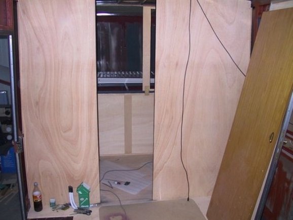 Wanden zelfbouw camper